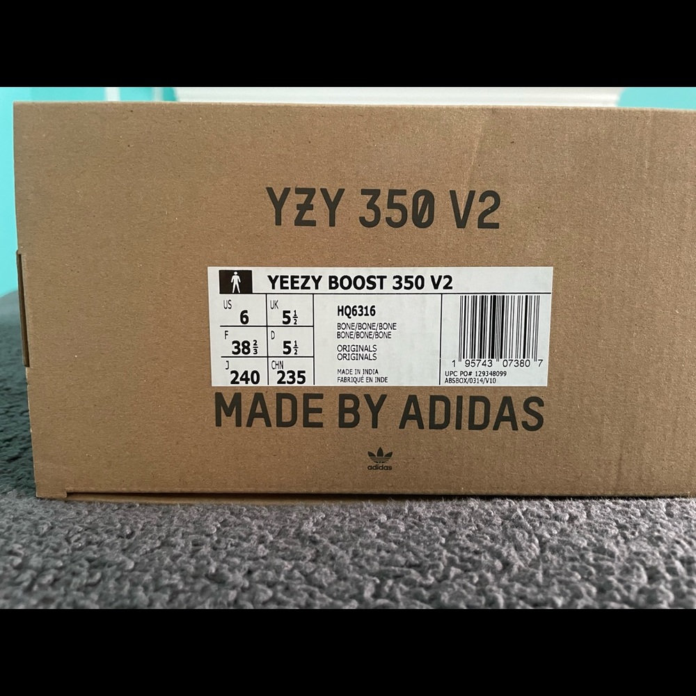 YEEZYS